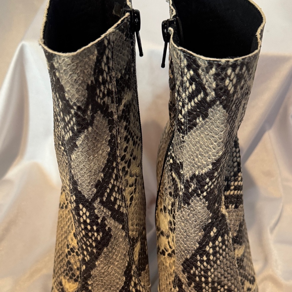 Shellys London Snakeskin Block Heeled Boots with Orange Accents Size 8.5 - Picture 14 of 14